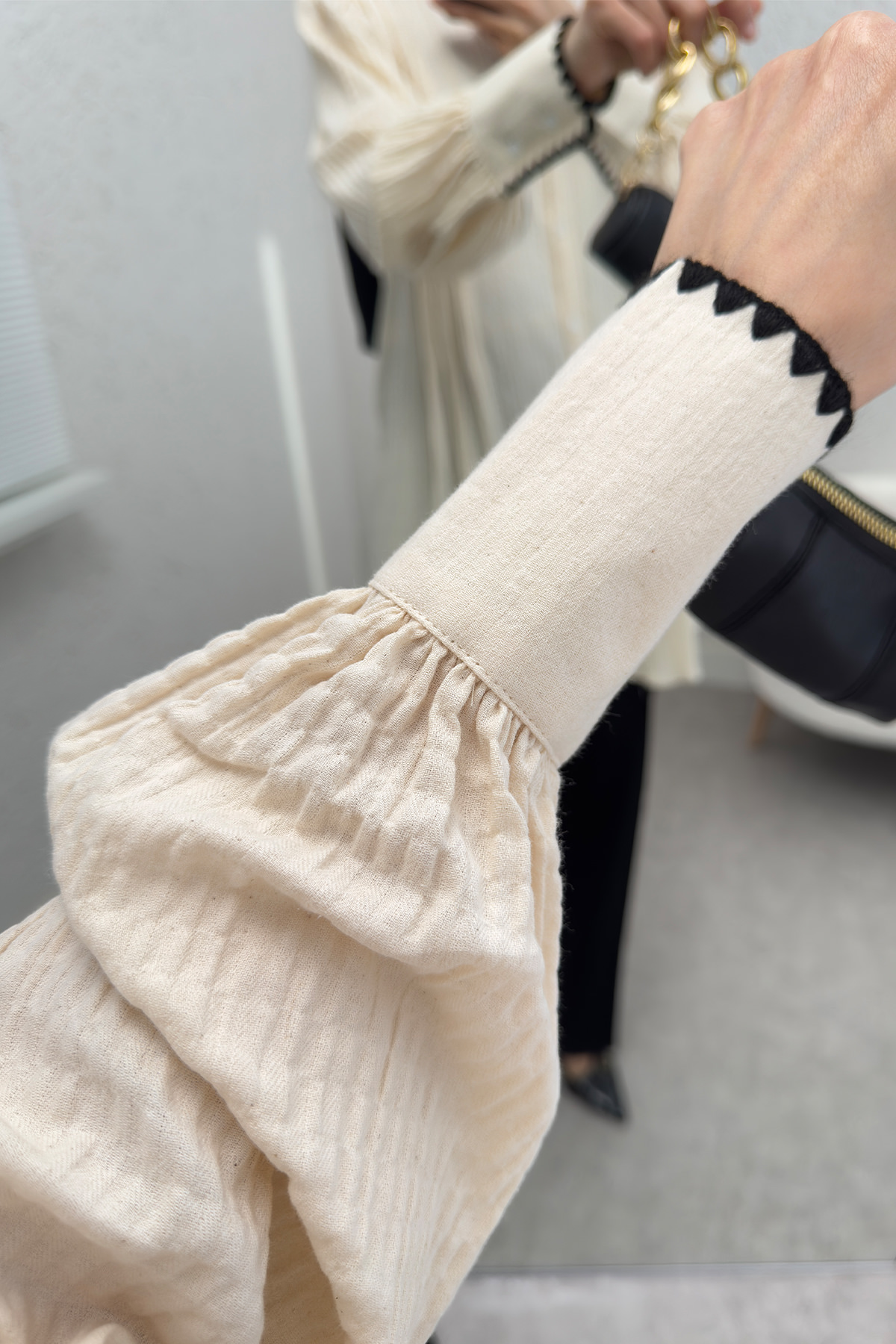 Fisto Detaylı Pliseli Gömlek 2205 - KREM |  