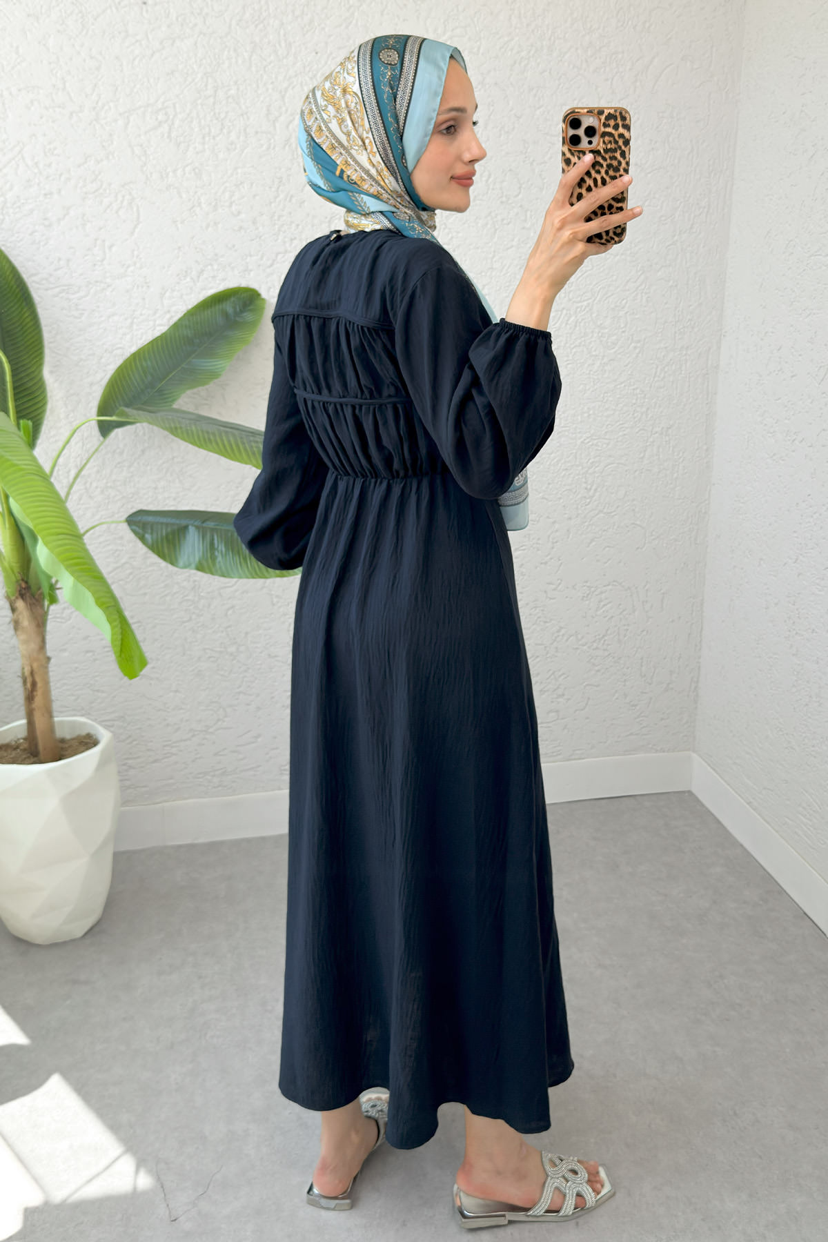 Büzgü Bağcıklı Tesettür Elbise 2319 - LACİVERT |  