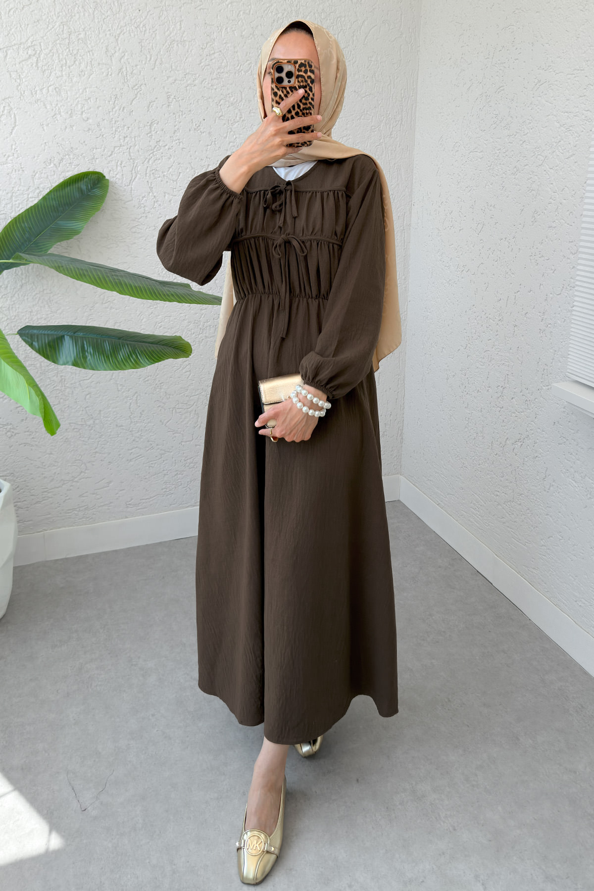 Büzgü Bağcıklı Tesettür Elbise 2319 - KAHVERENGİ |  