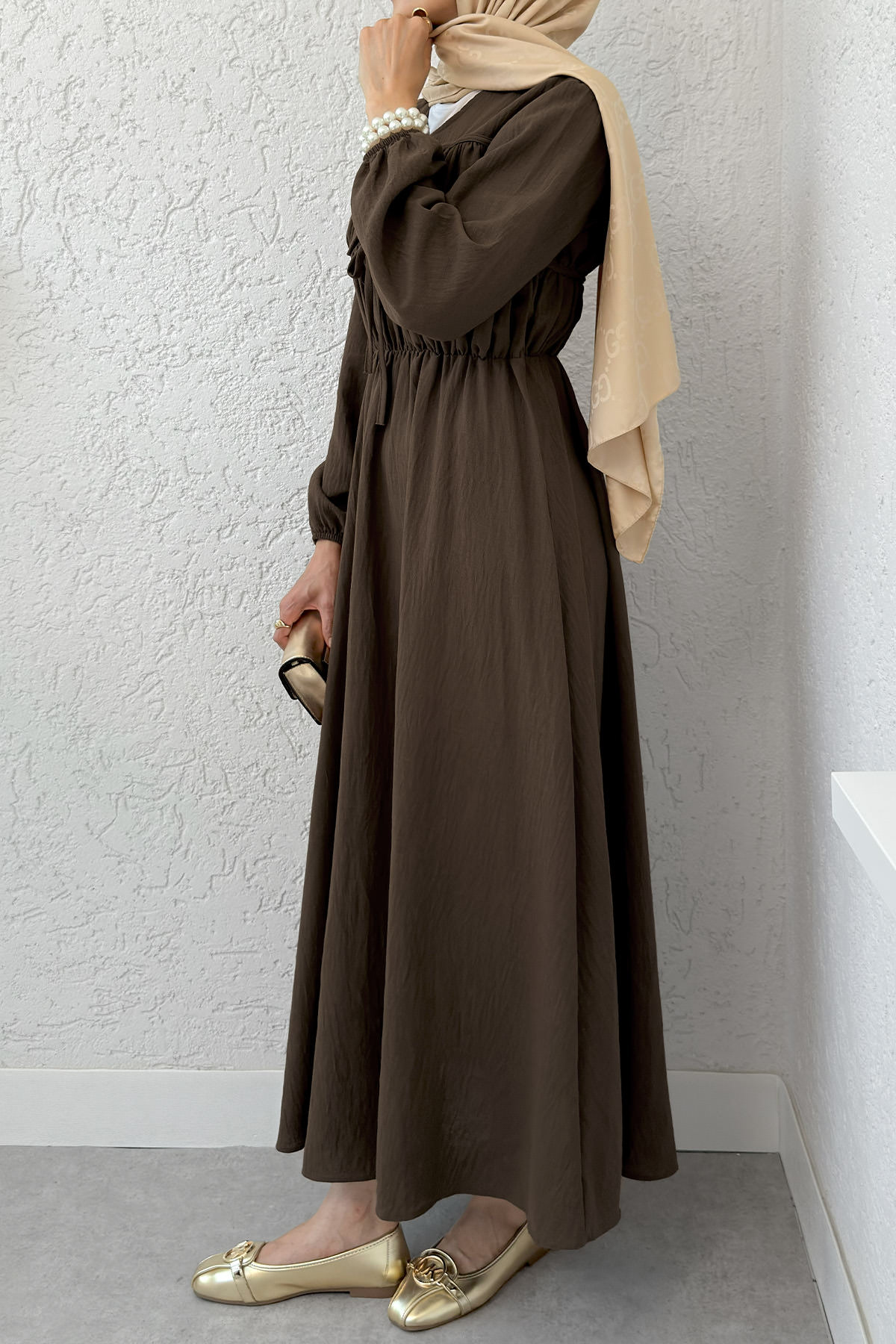 Büzgü Bağcıklı Tesettür Elbise 2319 - KAHVERENGİ |  