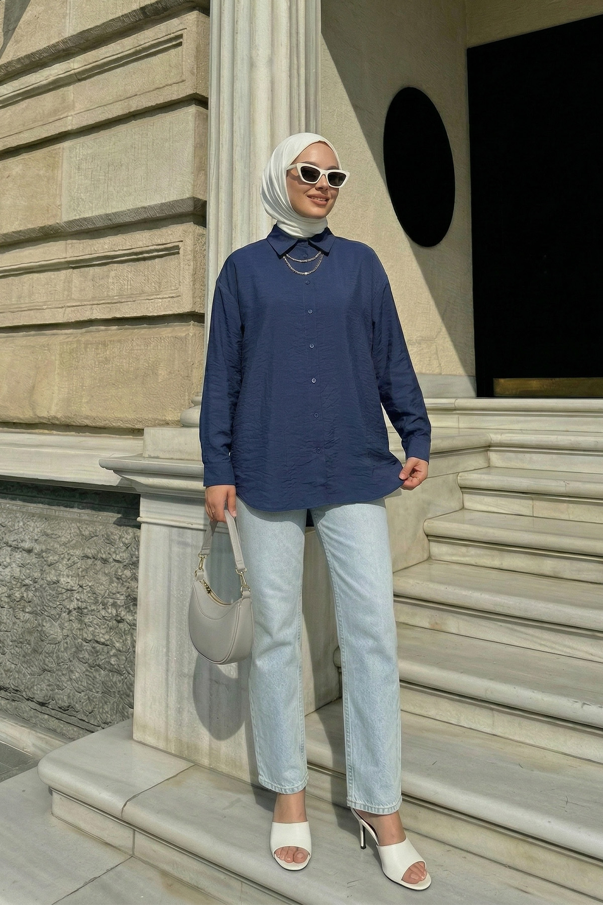 Düğmeli Tesettür Gömlek 612137 - LACİVERT |  