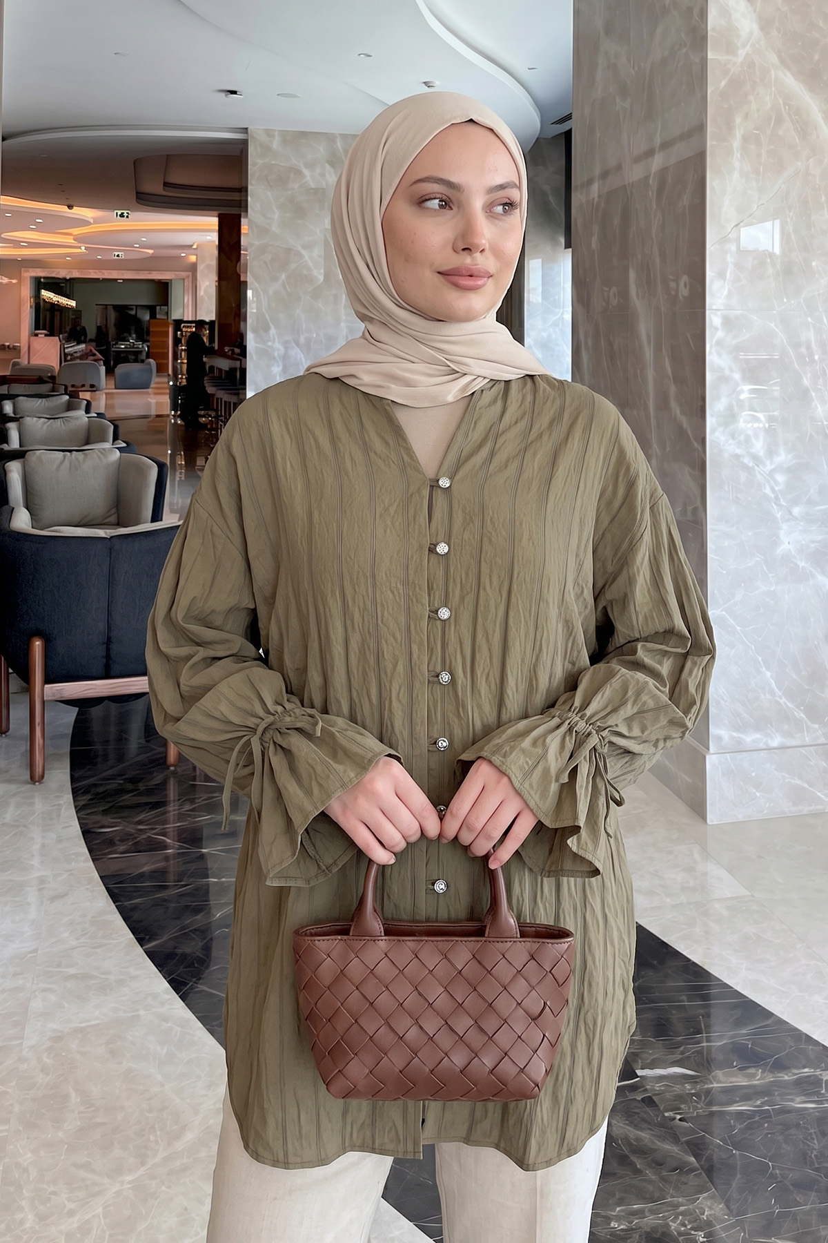 Degaje Yaka Çizgili Gömlek Y0121 - MAT HAKİ |  