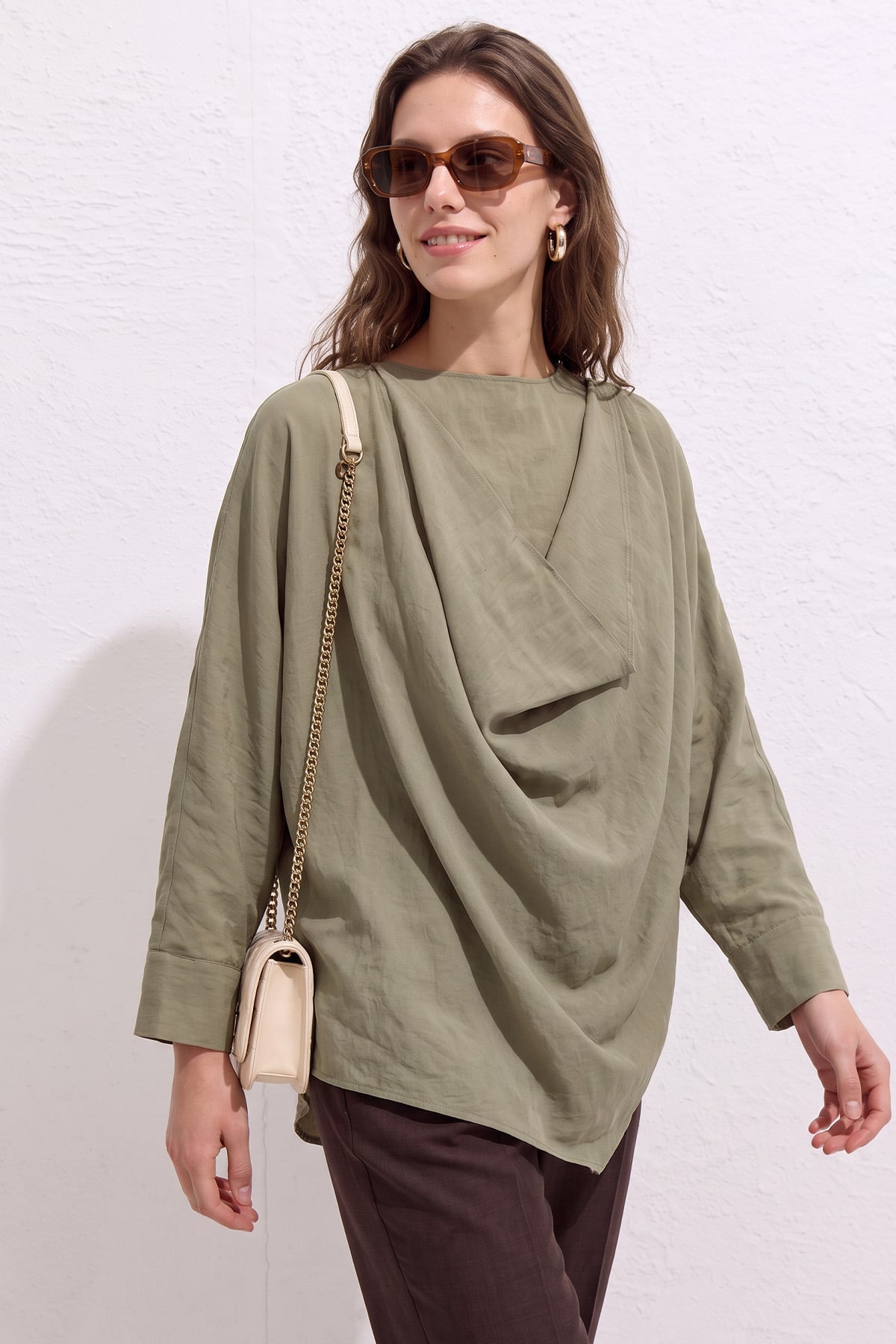 Omuz Şal Detaylı Tunik Y0156 - AÇIK HAKİ | zenne.com 