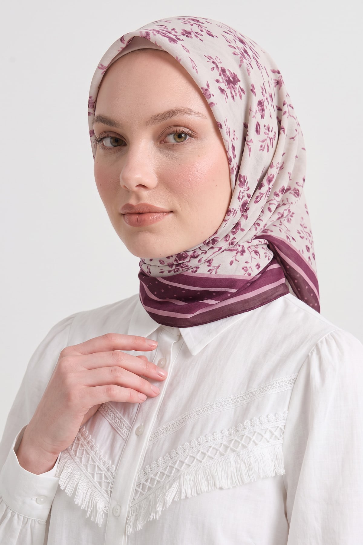 Desenli  Naida Eşarp 8039 - MÜRDÜM GRİ |  