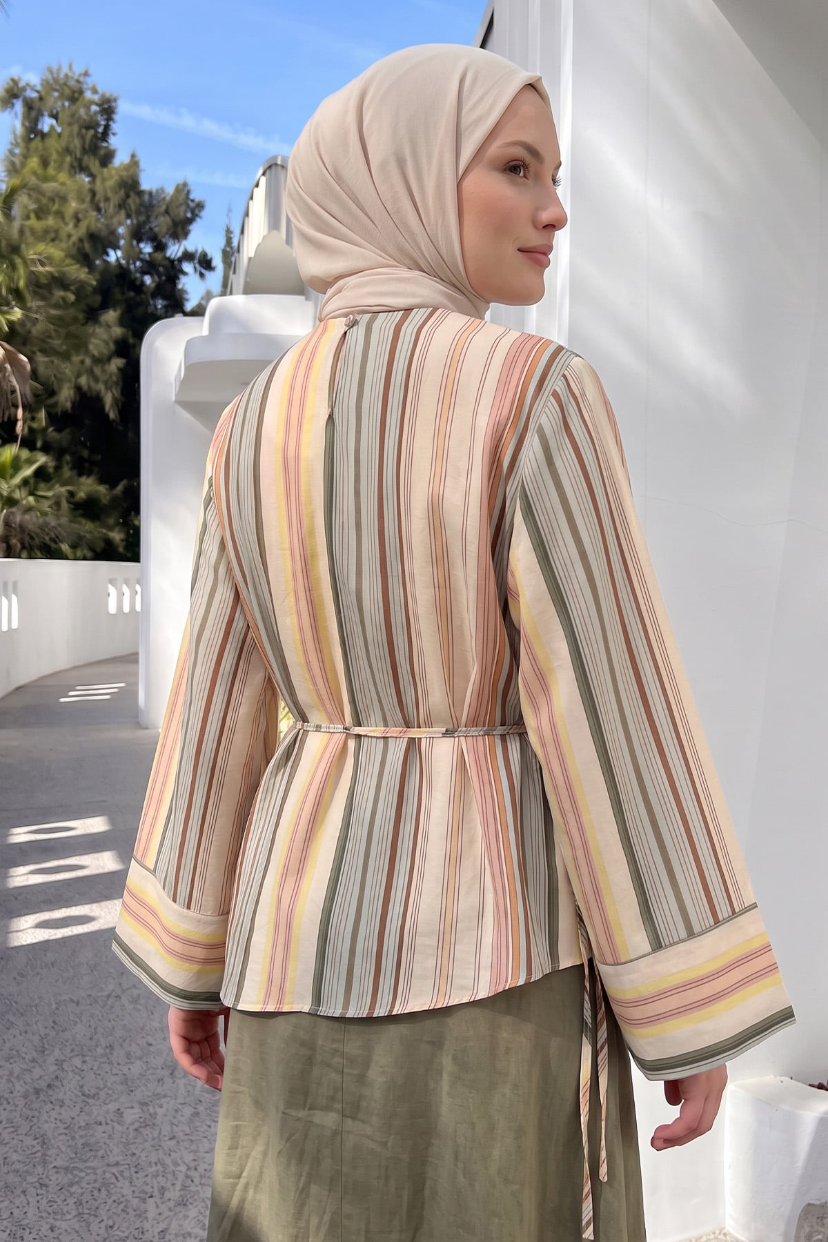 Çizgili  Asimetrik Bluz Y0166 - HAKİ |  