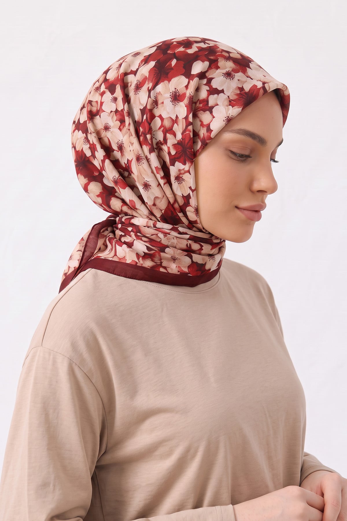 Çiçek Desenli Naida Eşarp 8040 - BORDO |  