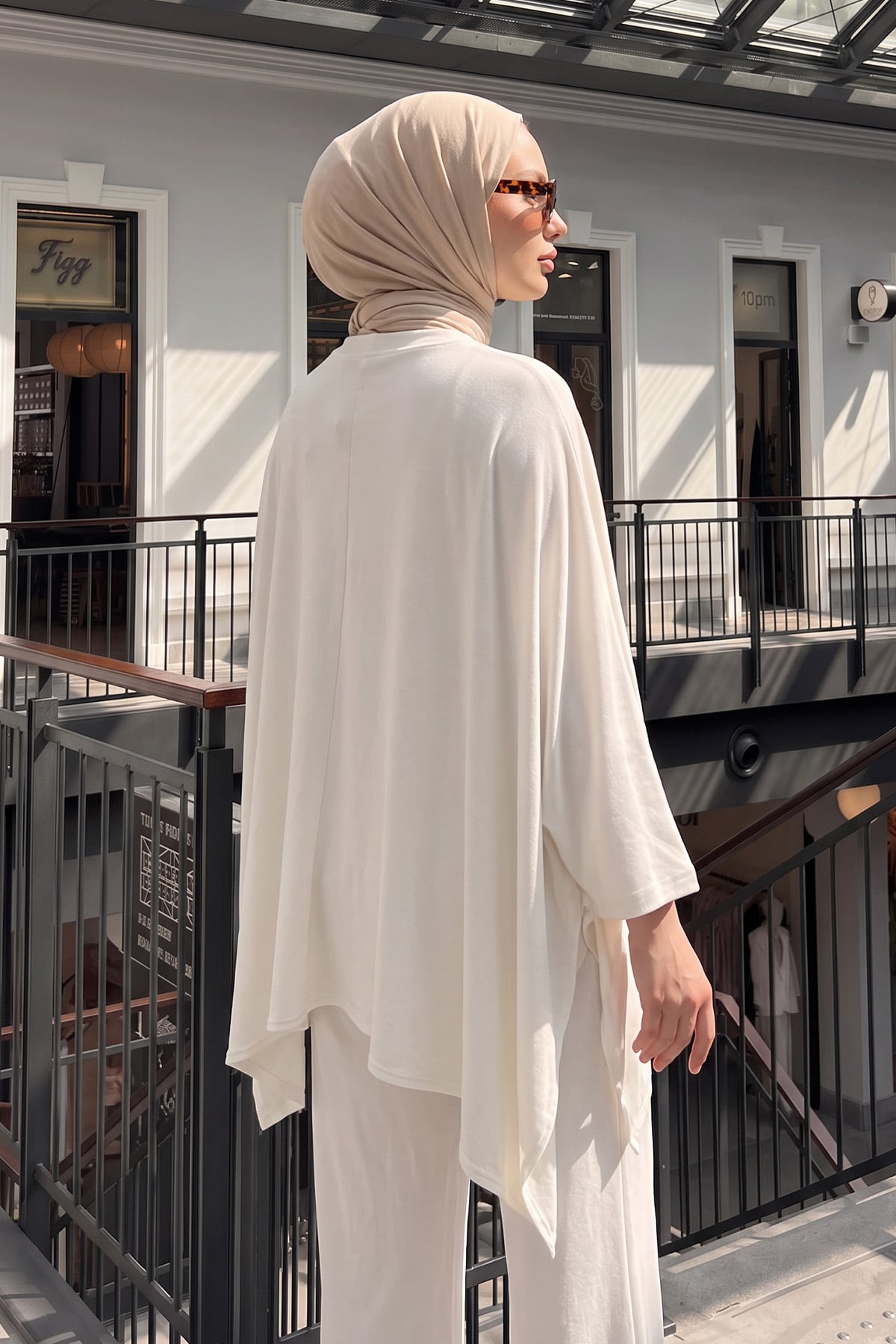 Asimetrik Kesim Takım 202706 - BEYAZ | zenne.com 