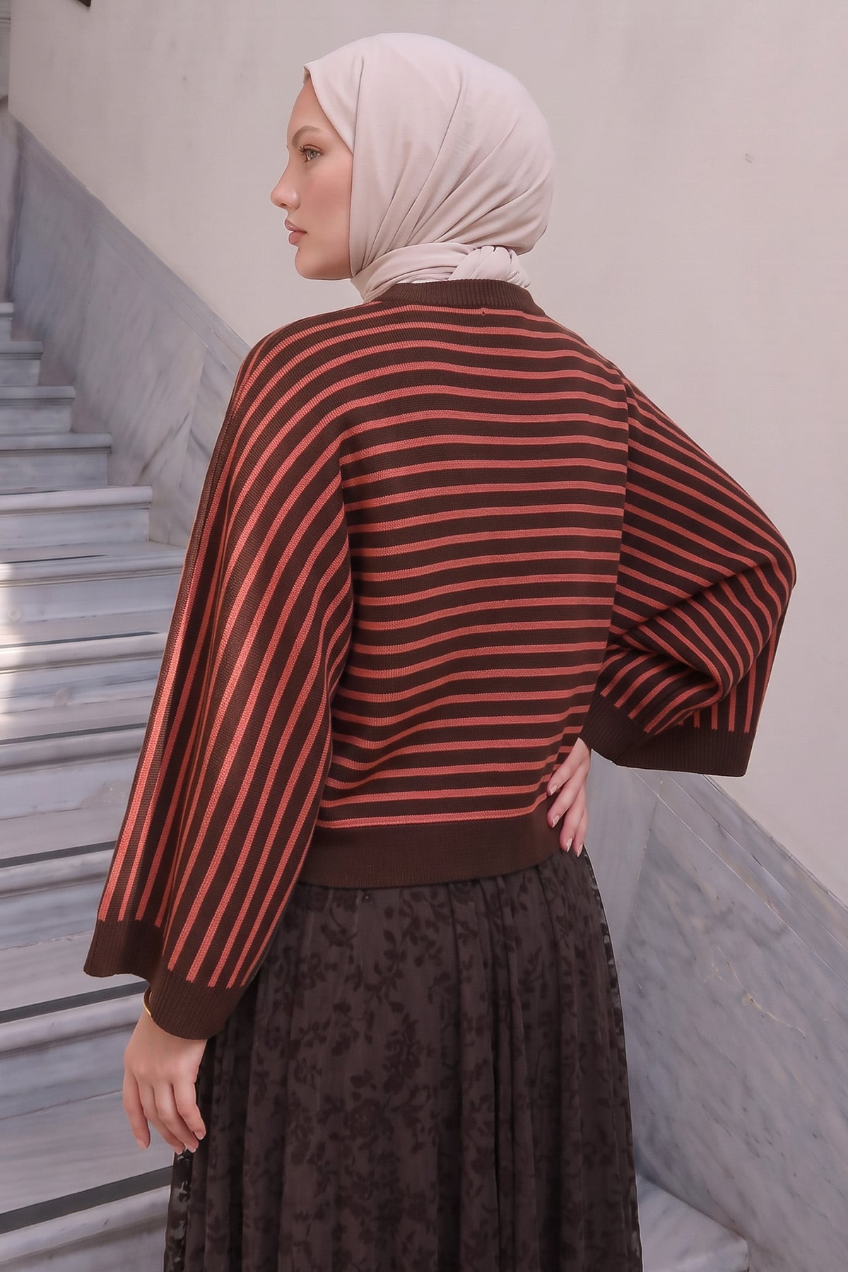 Çizgili Salaş Triko Kazak T2623 - KAHVE | zenne.com 