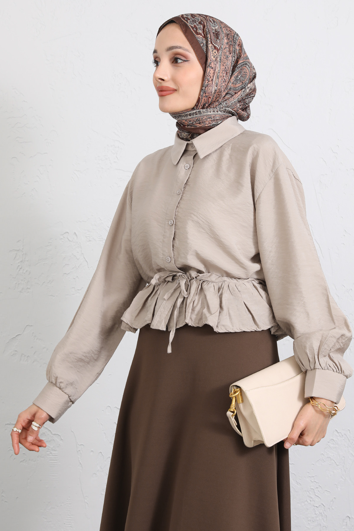 Belden Tünel Bağcıklı Gömlek Y0117 - TAŞ RENGİ |  