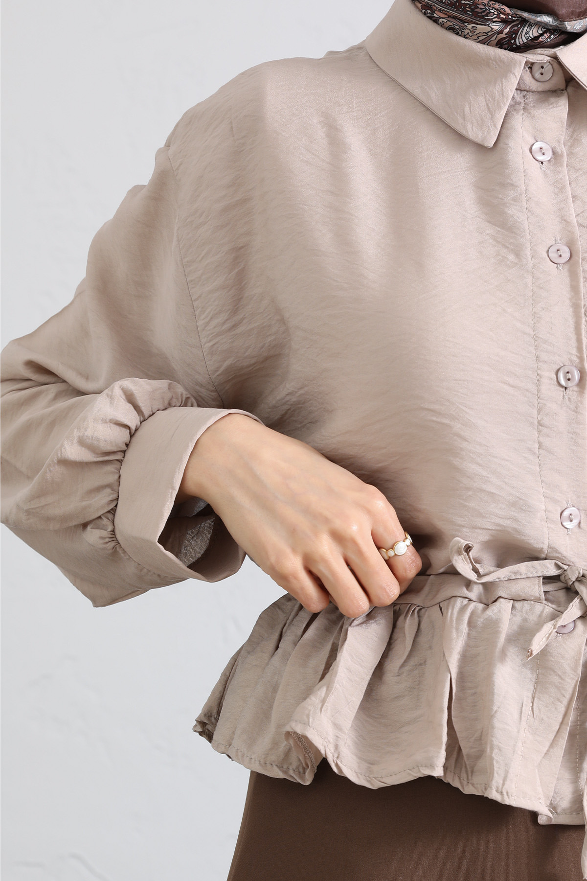 Belden Tünel Bağcıklı Gömlek Y0117 - TAŞ RENGİ |  