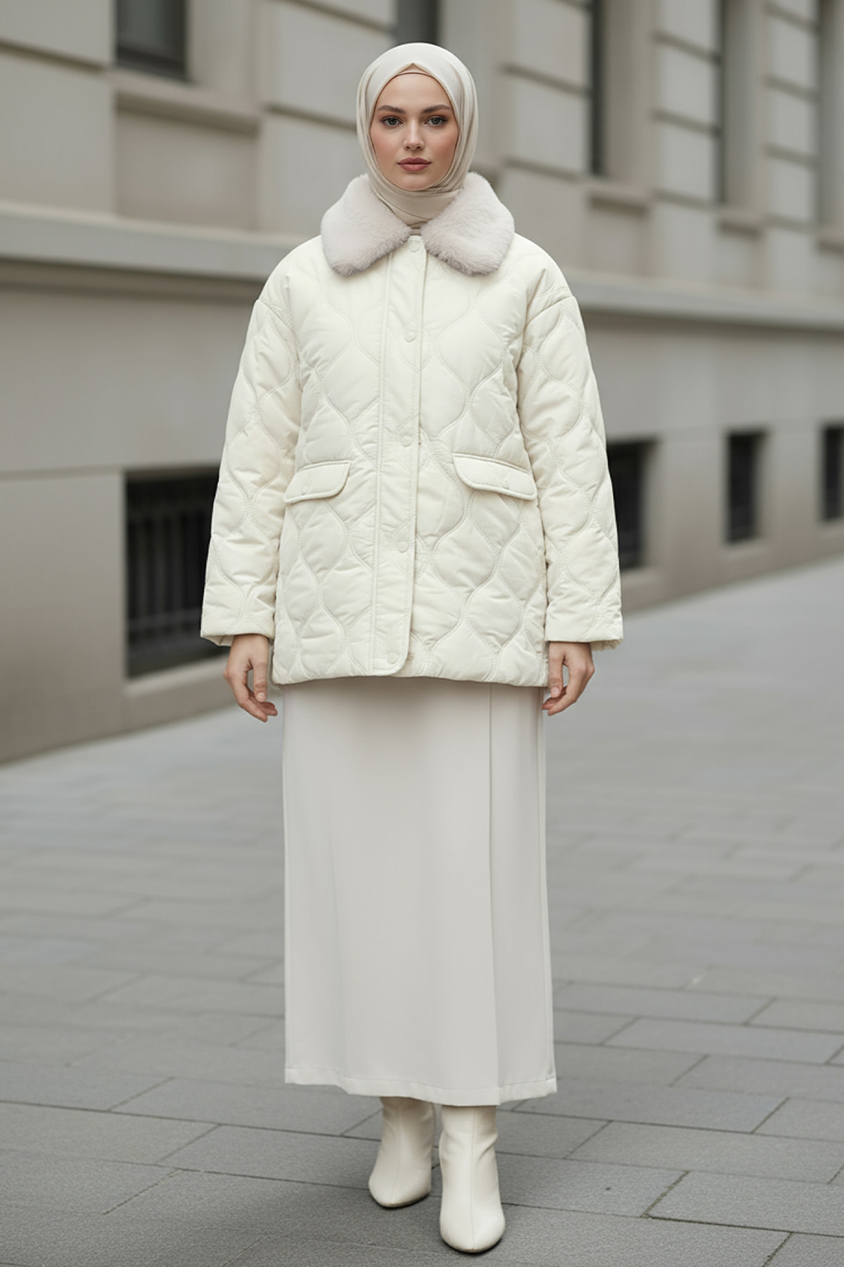 Yakası Kürklü Şişme Mont 5904 - KREM |  