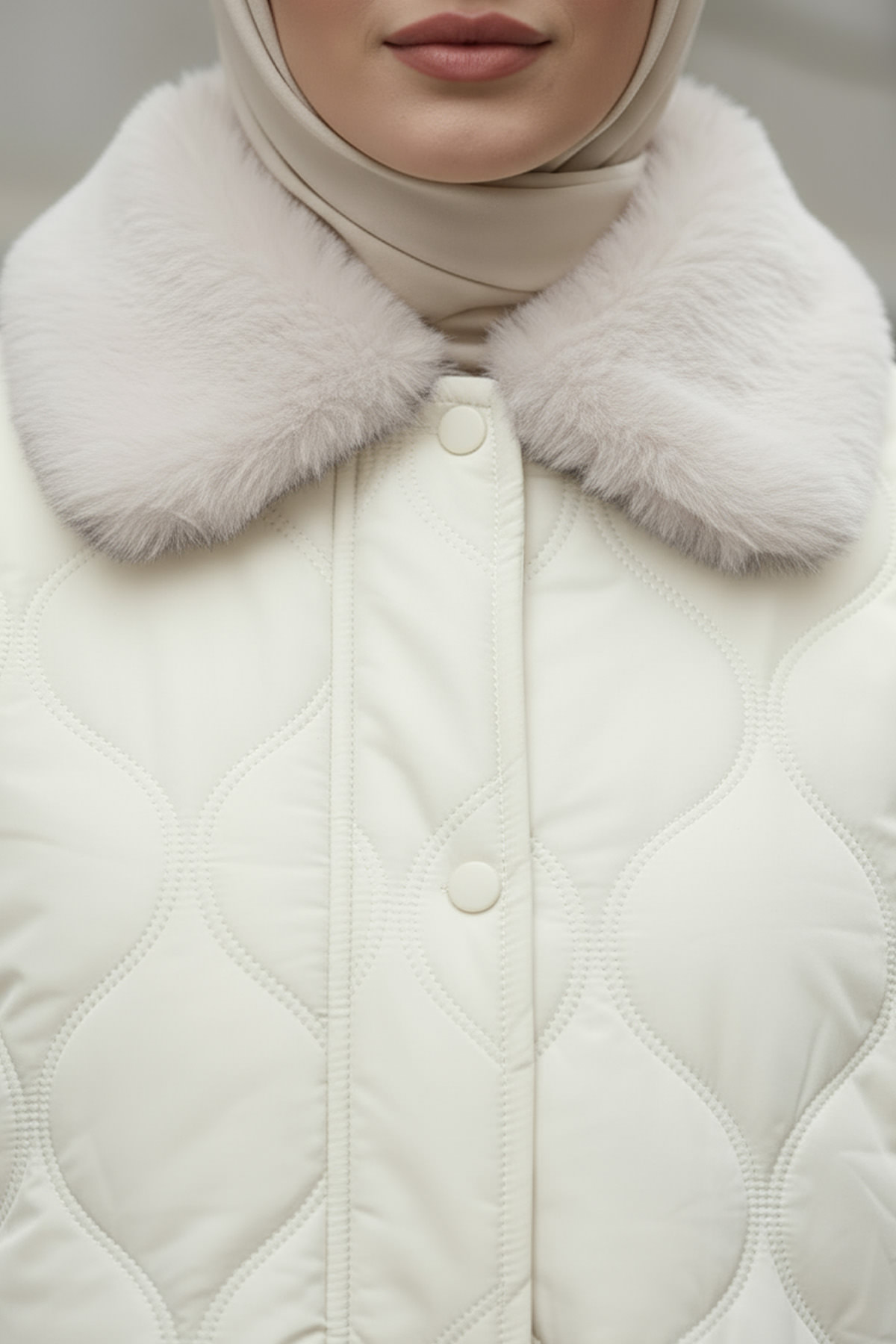 Yakası Kürklü Şişme Mont 5904 - KREM |  