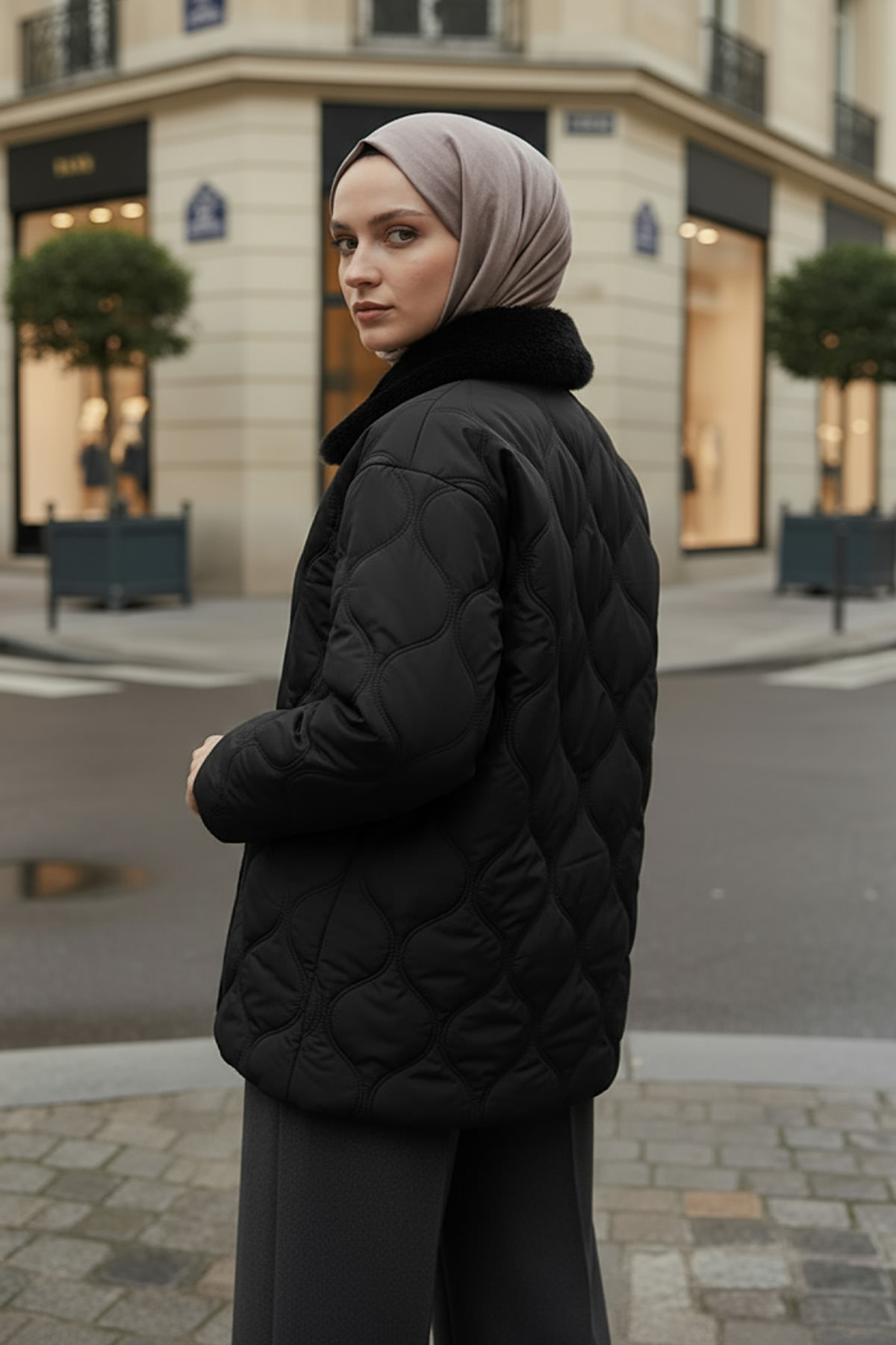 Yakası Kürklü Şişme Mont 5904 - SİYAH |  