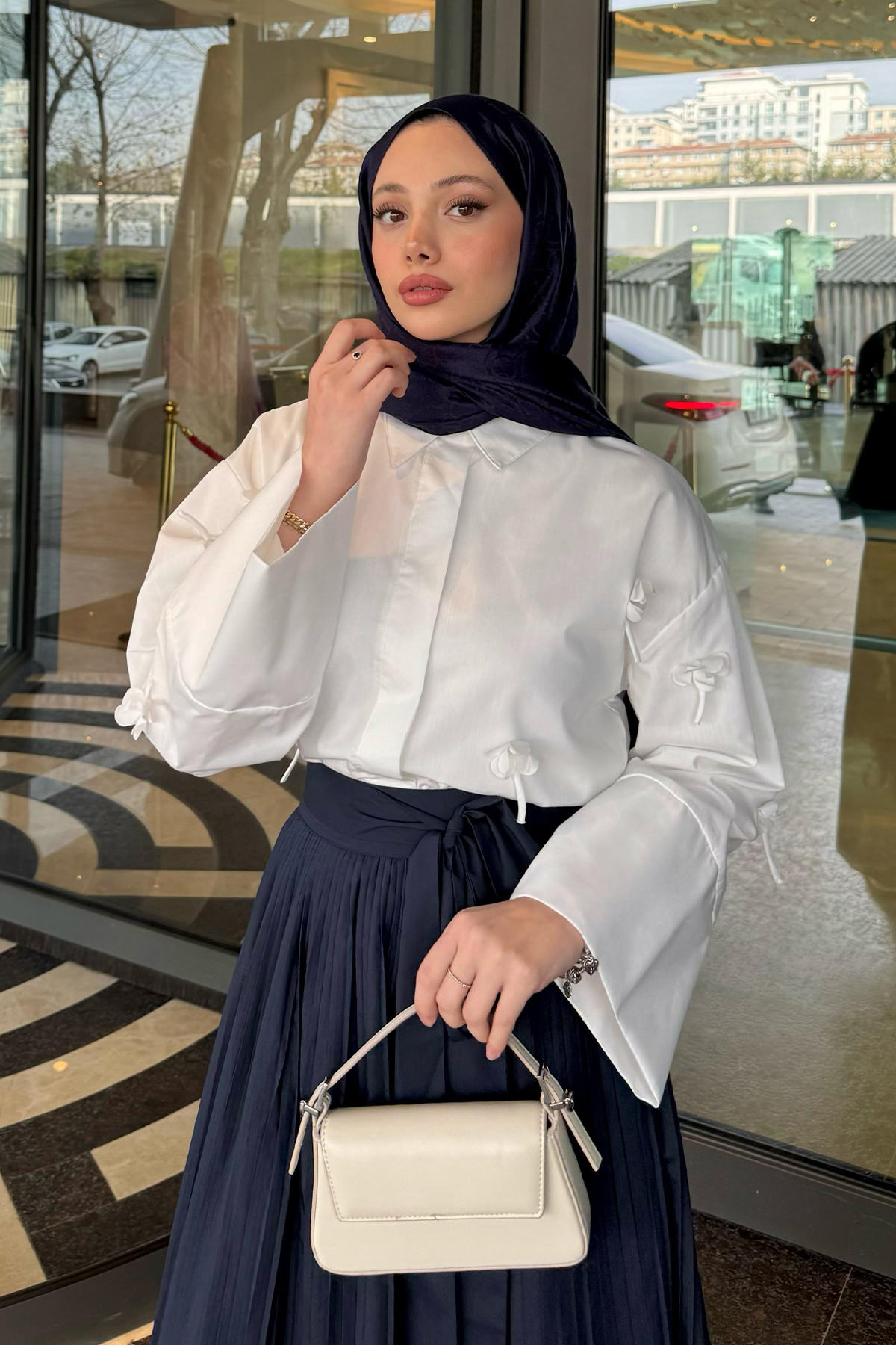 Çiçek Detaylı Gömlek 81019 - BEYAZ |  