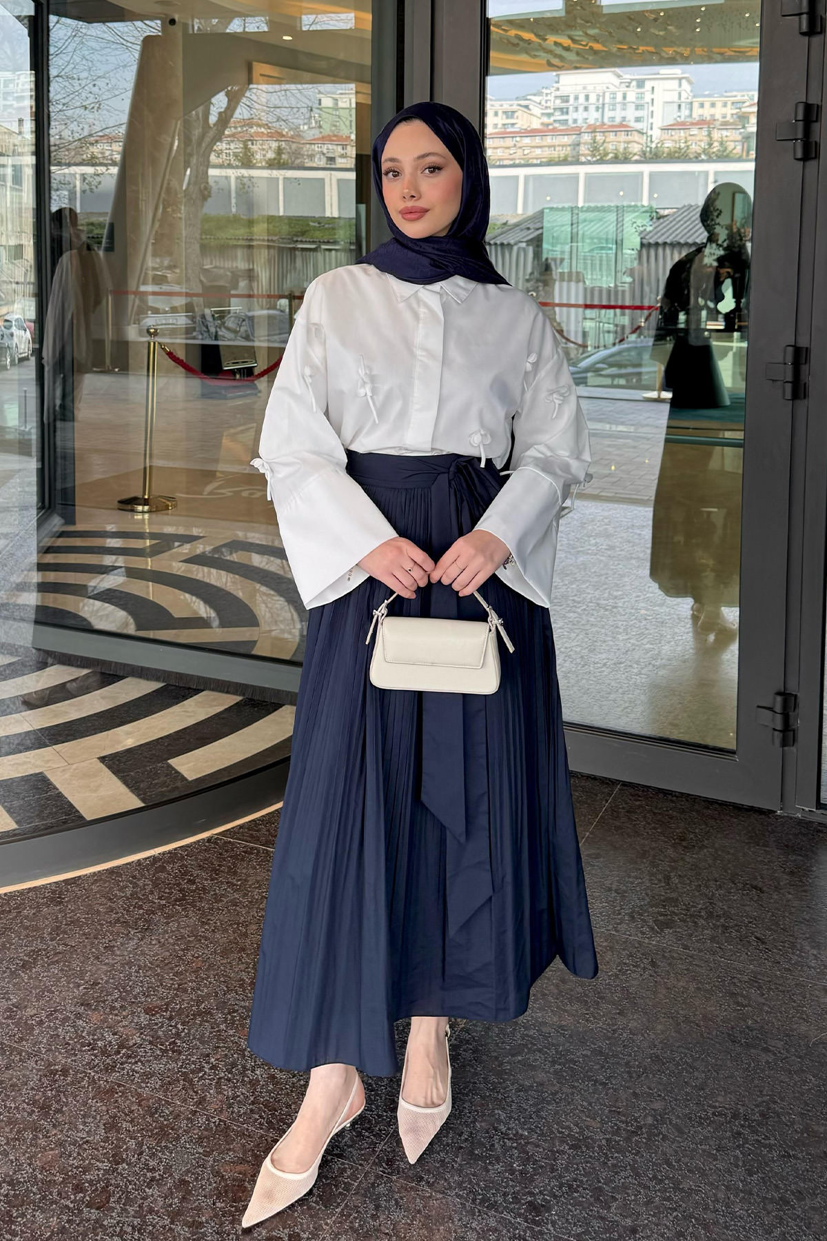 Çiçek Detaylı Gömlek 81019 - BEYAZ |  