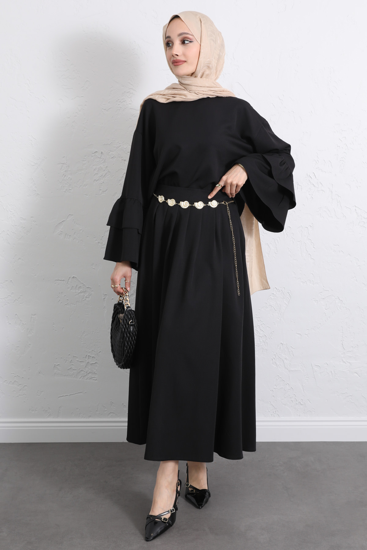 Volan Kollu Etekli Takım Y0075 - SİYAH |  