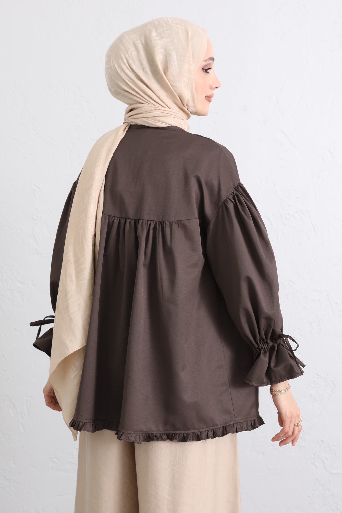 Kol Büzgülü Fırfırlı Gömlek Y0093 - KAHVERENGİ |  