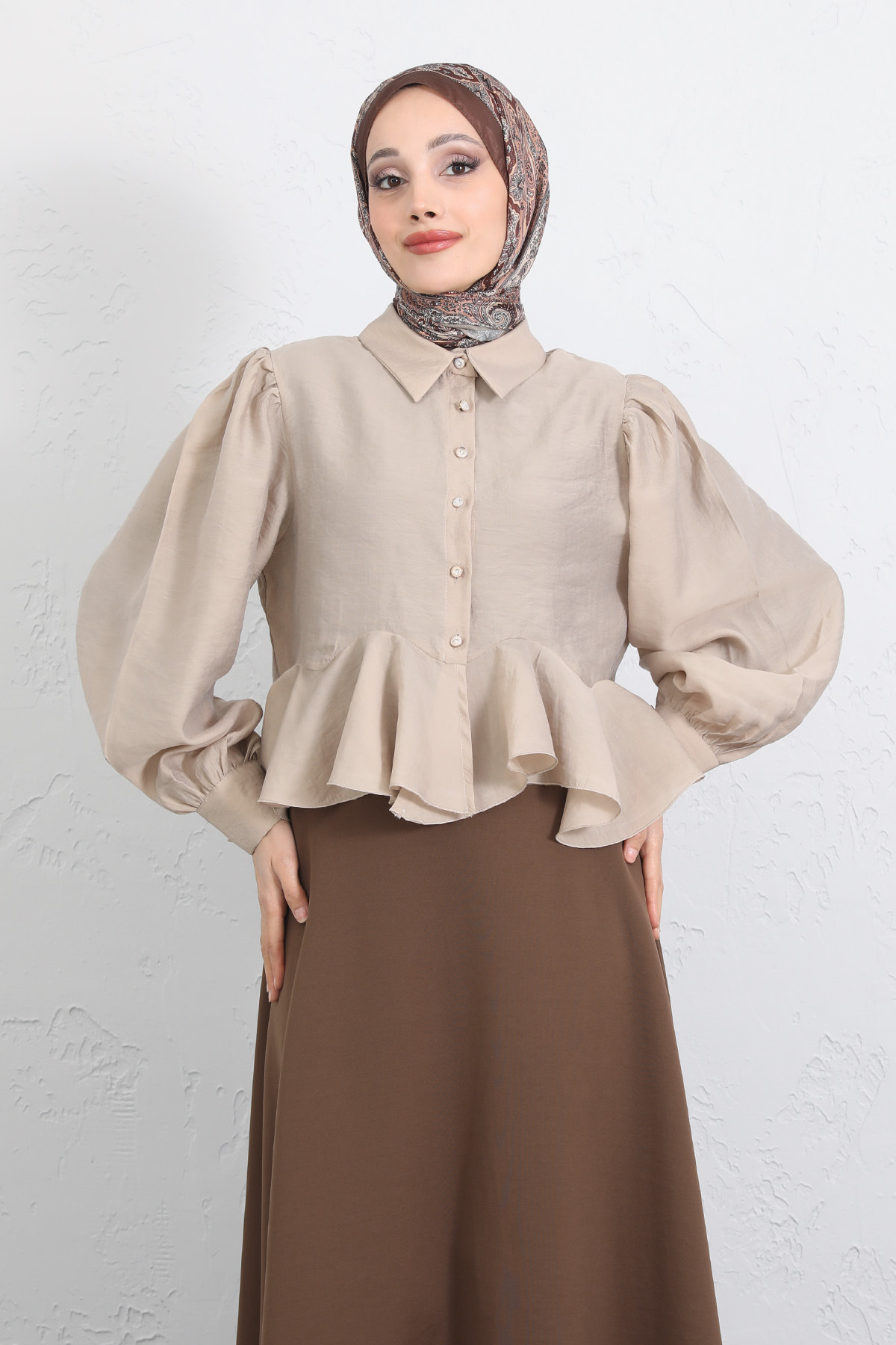 Volan Detaylı Balon Kol Gömlek Y0095 - BEJ |  