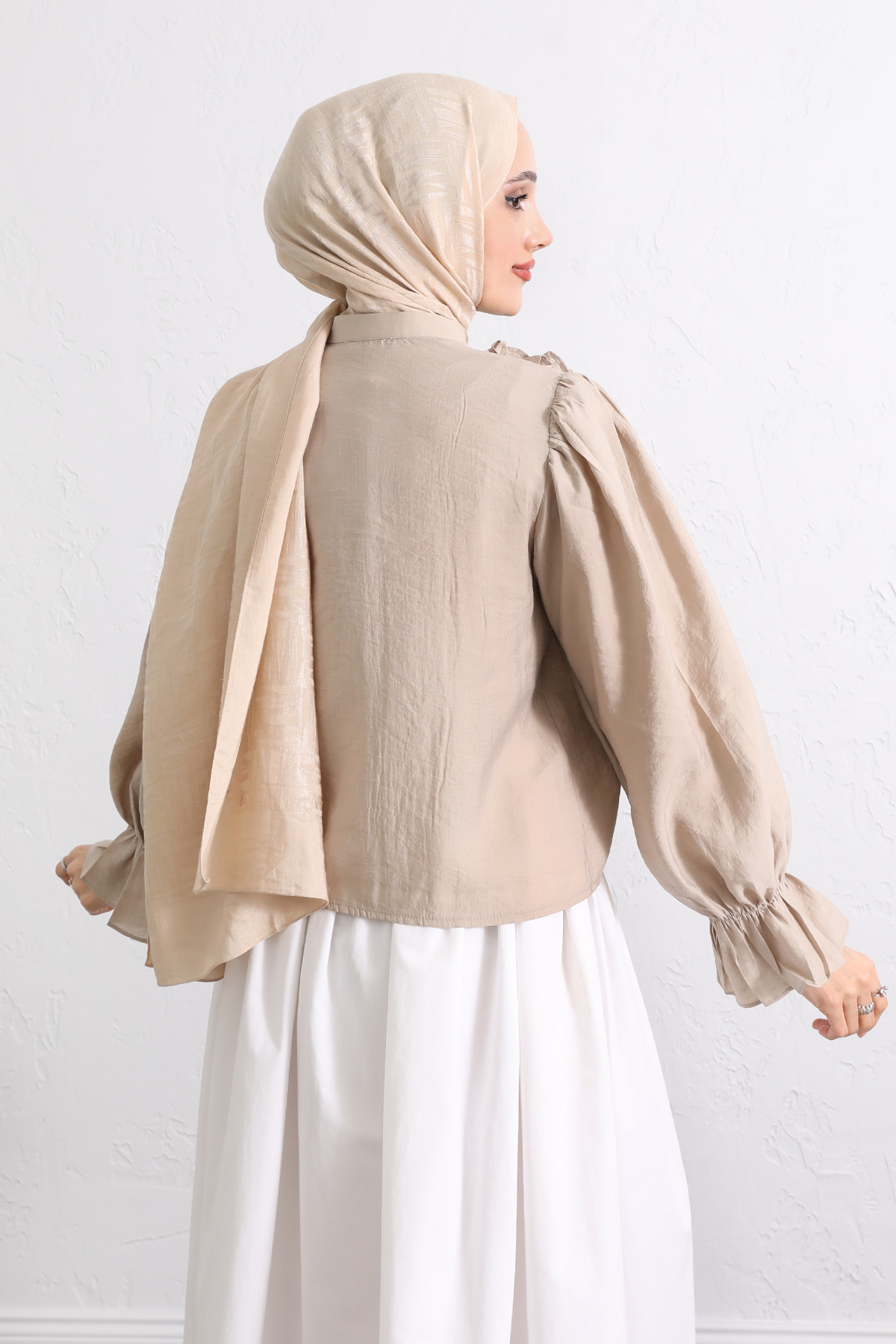 Şerit Fırfırlı Düğmeli Gömlek Y0096 - BEJ |  