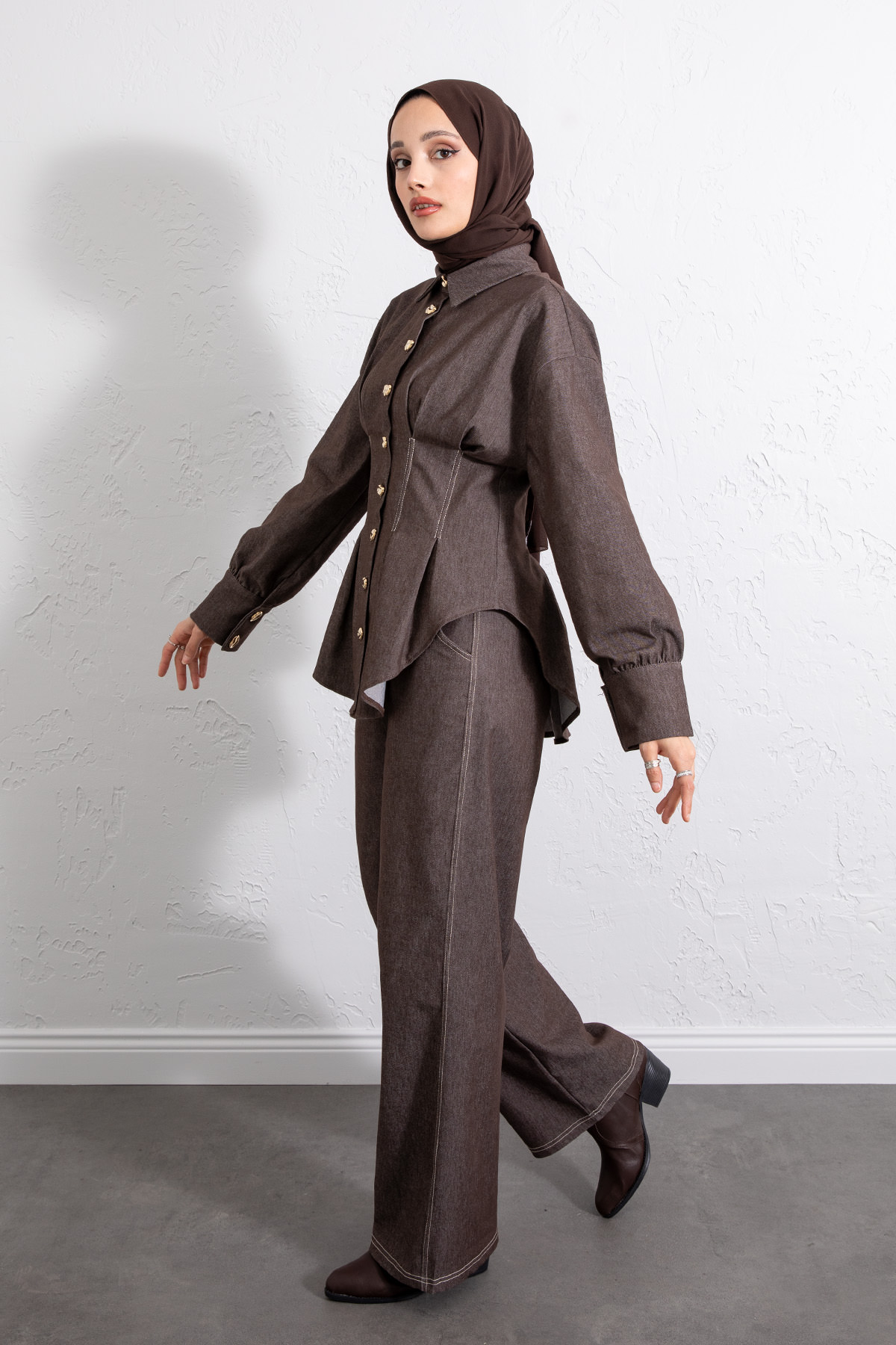 Belden Pileli Denim Takım Y0097 - KAHVERENGİ |  