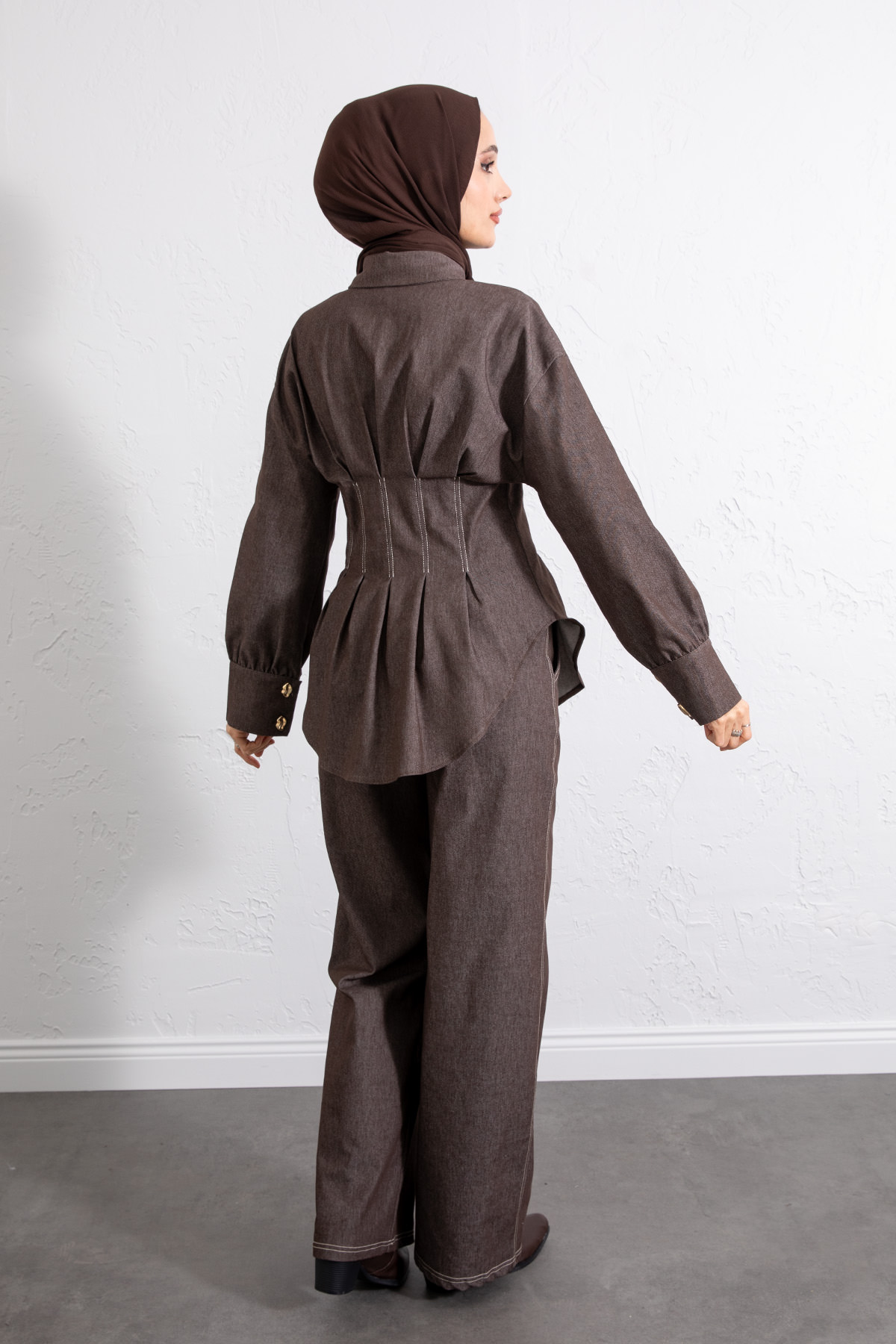 Belden Pileli Denim Takım Y0097 - KAHVERENGİ |  