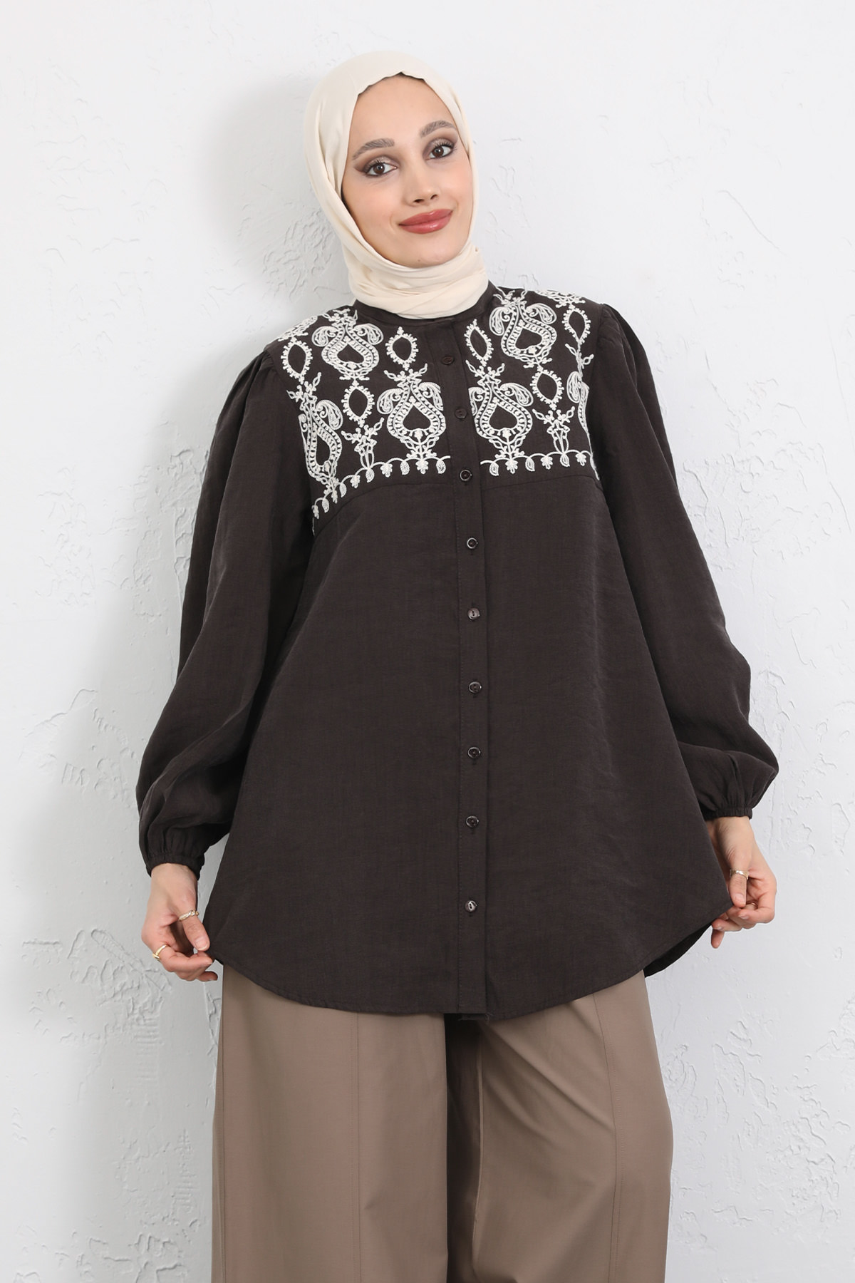 Nakış Detaylı Balon Kol Gömlek Y0103 - KAHVERENGİ |  
