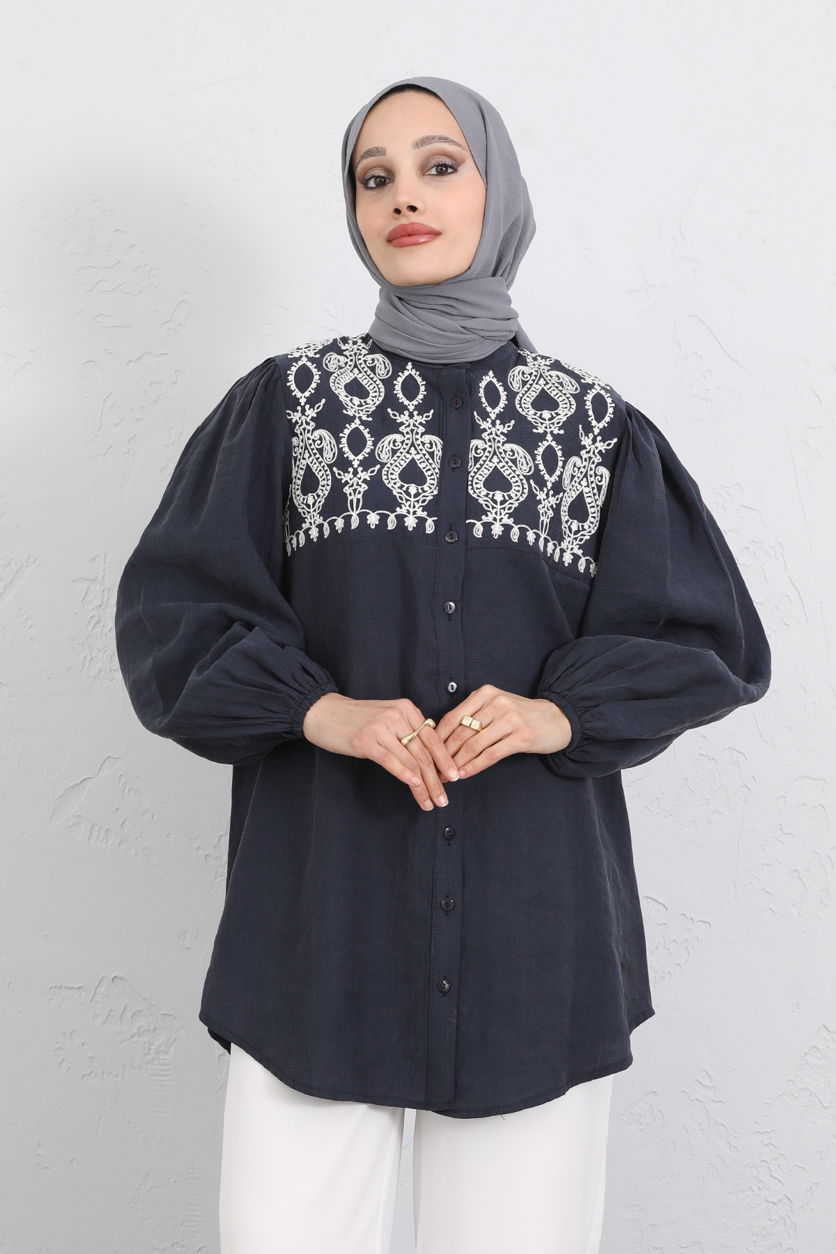 Nakış Detaylı Balon Kol Gömlek Y0103 - LACİVERT |  