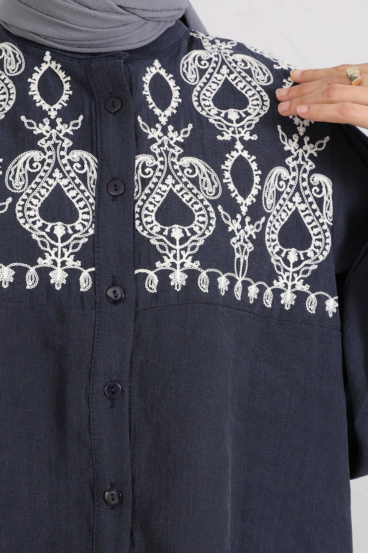 Nakış Detaylı Balon Kol Gömlek Y0103 - LACİVERT |  