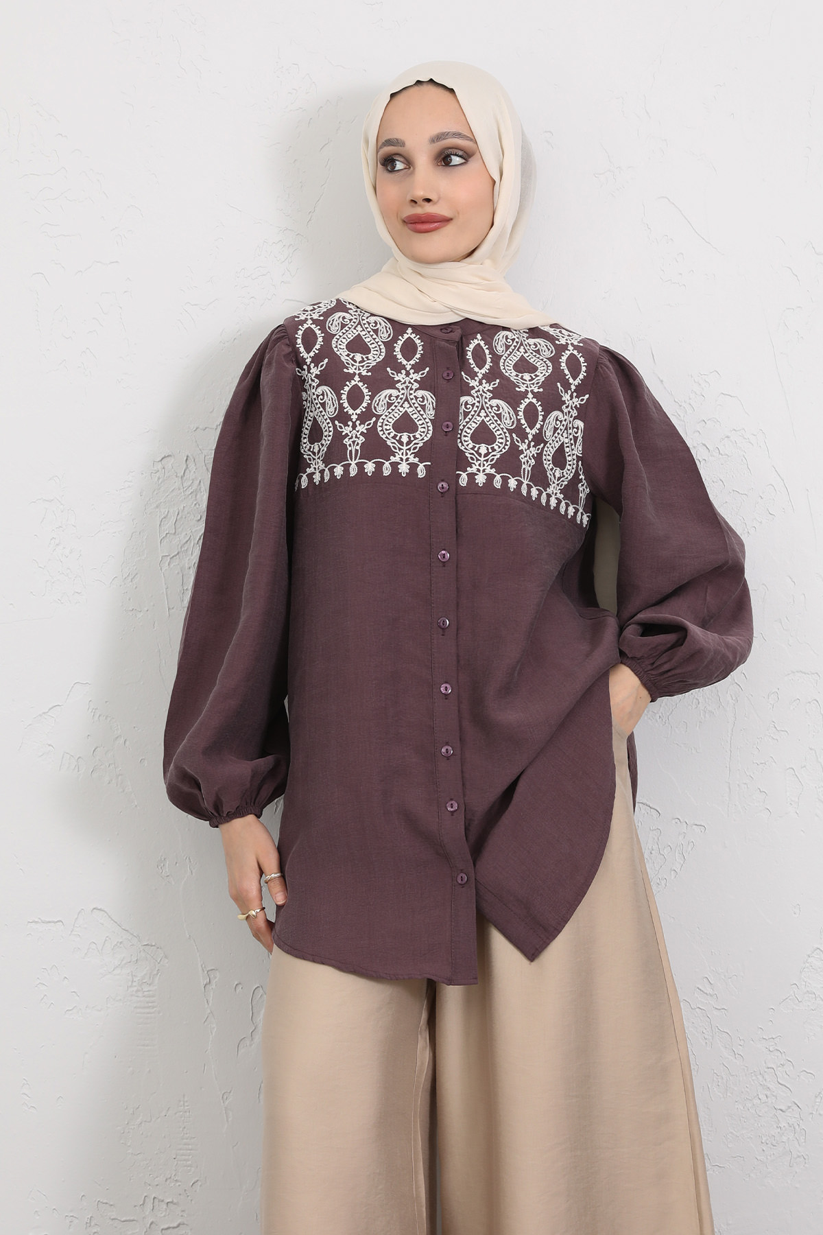 Nakış Detaylı Balon Kol Gömlek Y0103 - MÜRDÜM |  
