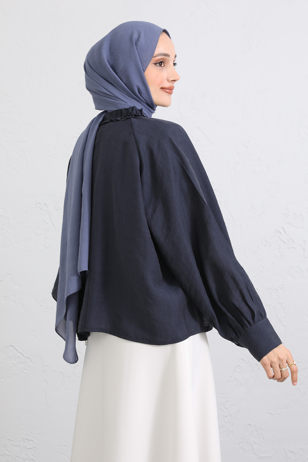 Yaka Bağcıklı Fırfırlı Gömlek Y0108 - LACİVERT |  