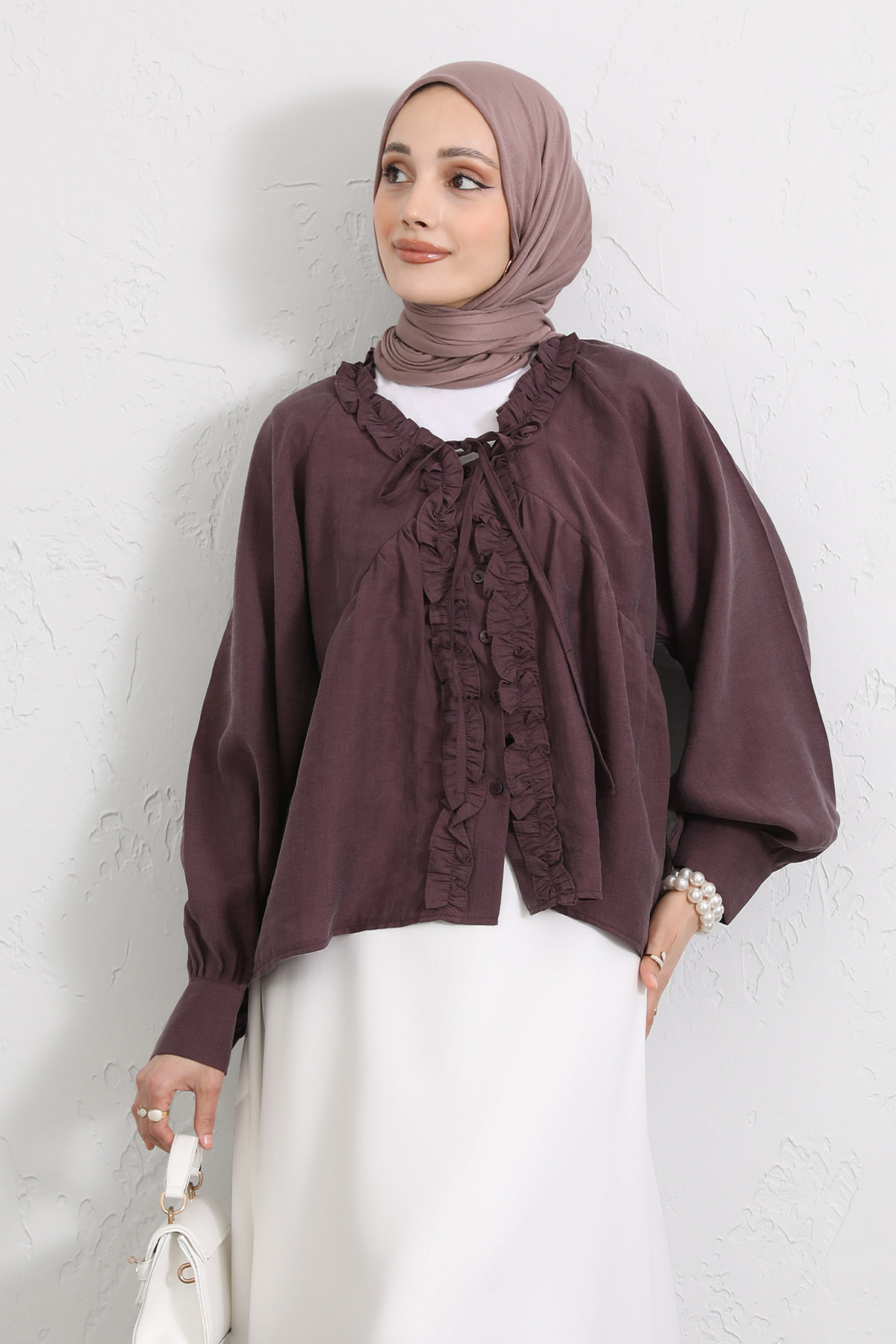 Yaka Bağcıklı Fırfırlı Gömlek Y0108 - MÜRDÜM |  