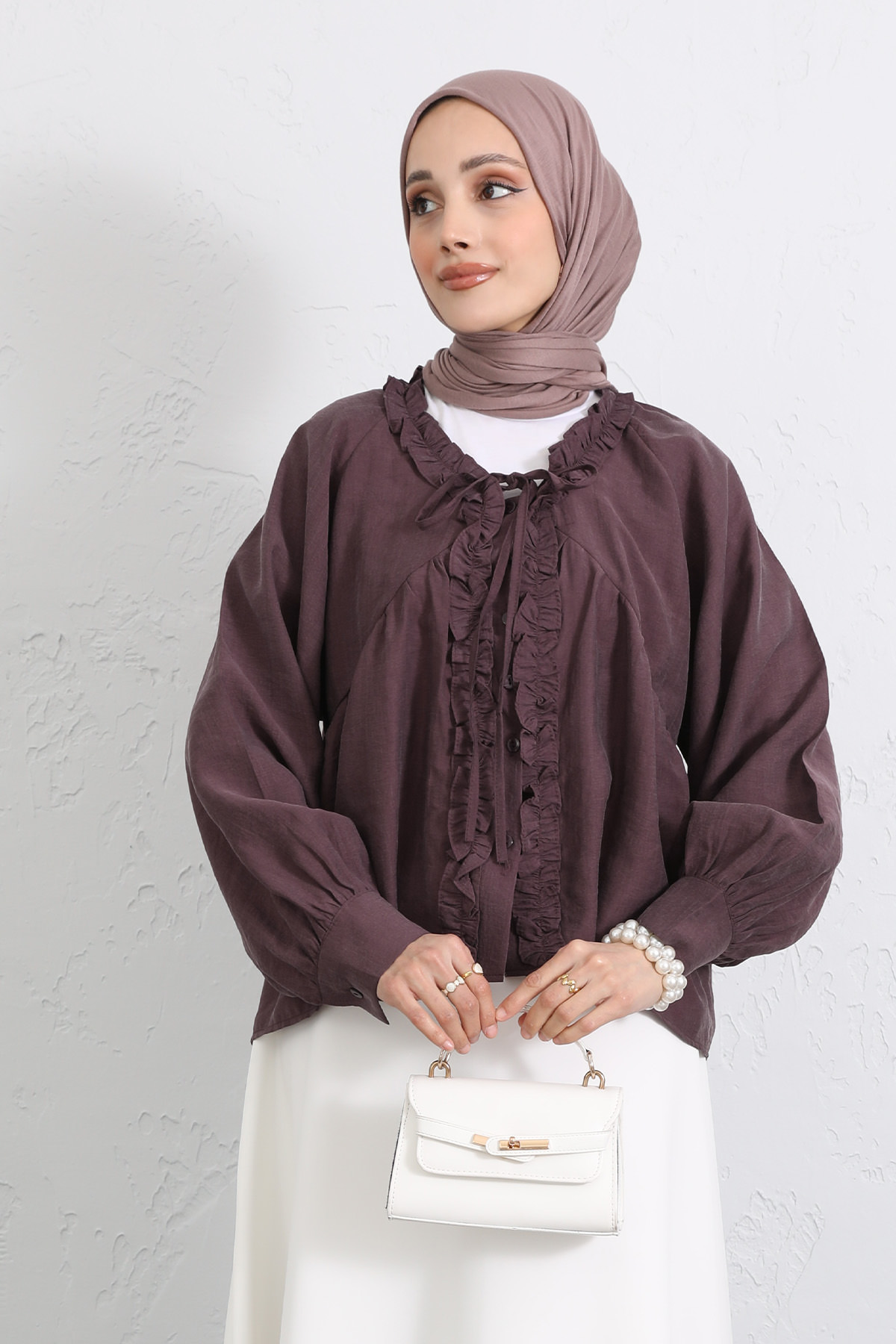 Yaka Bağcıklı Fırfırlı Gömlek Y0108 - MÜRDÜM |  