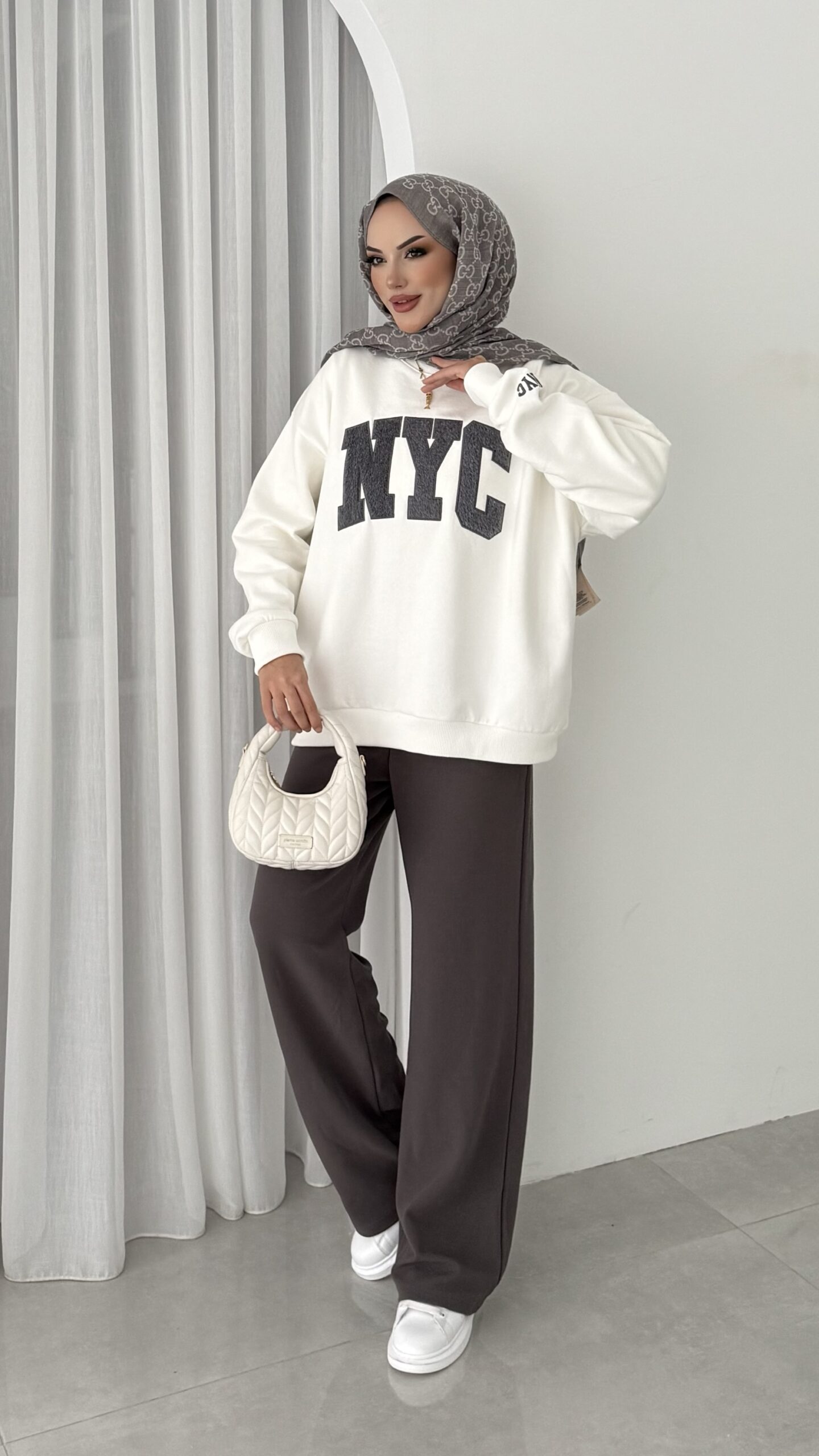 Nyc Şardonlu Sweat |  