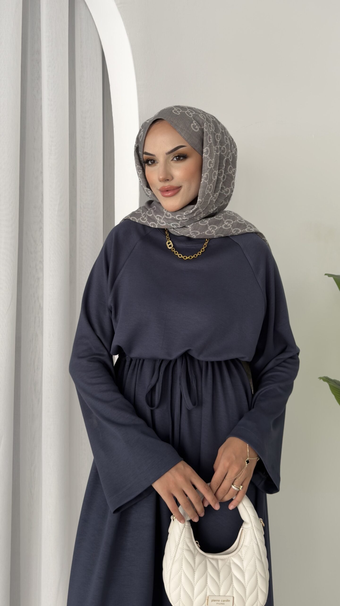 Muadil Oysh Elbise |  