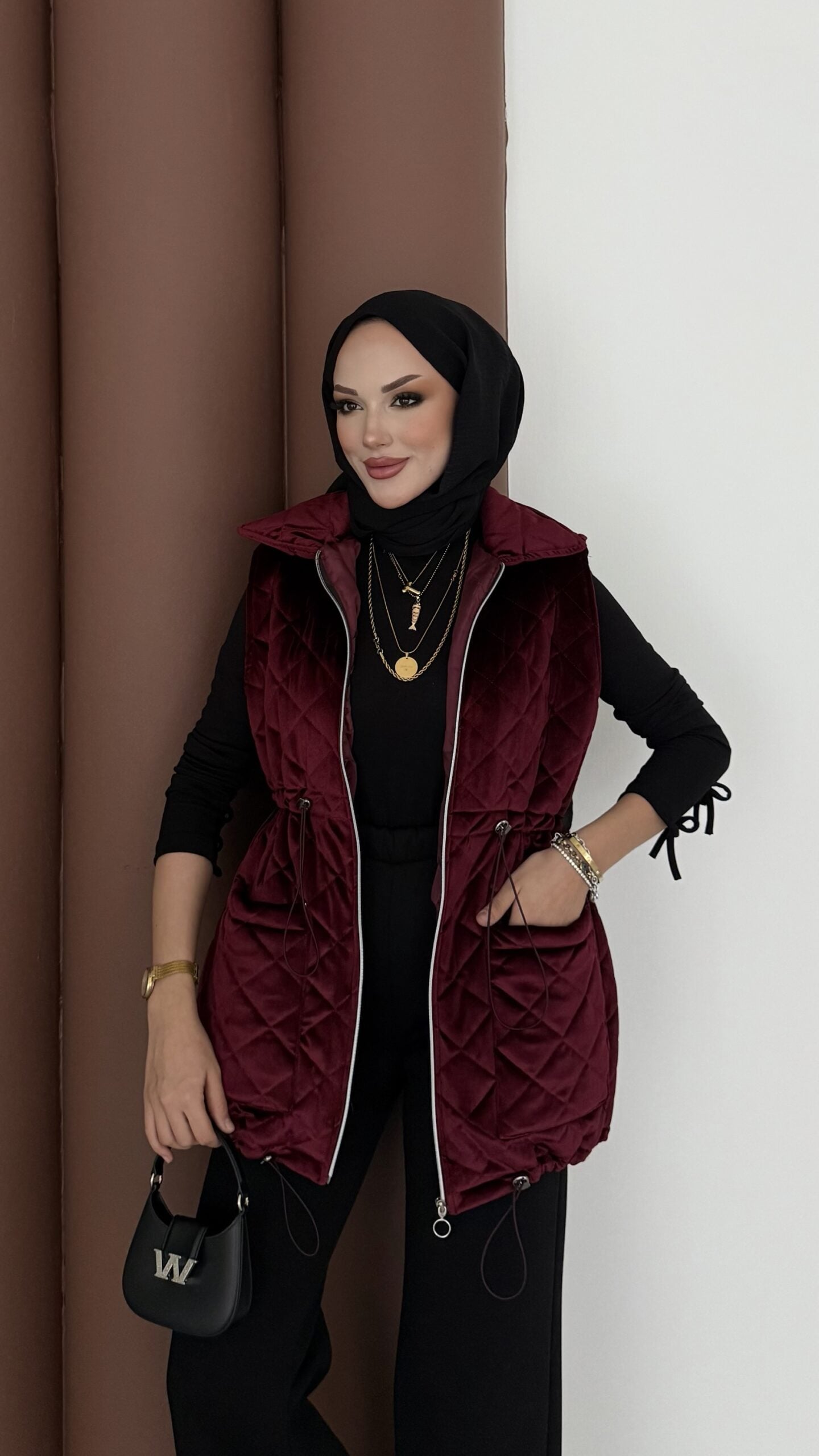 Kapitoneli Kadife Şişme Yelek |  