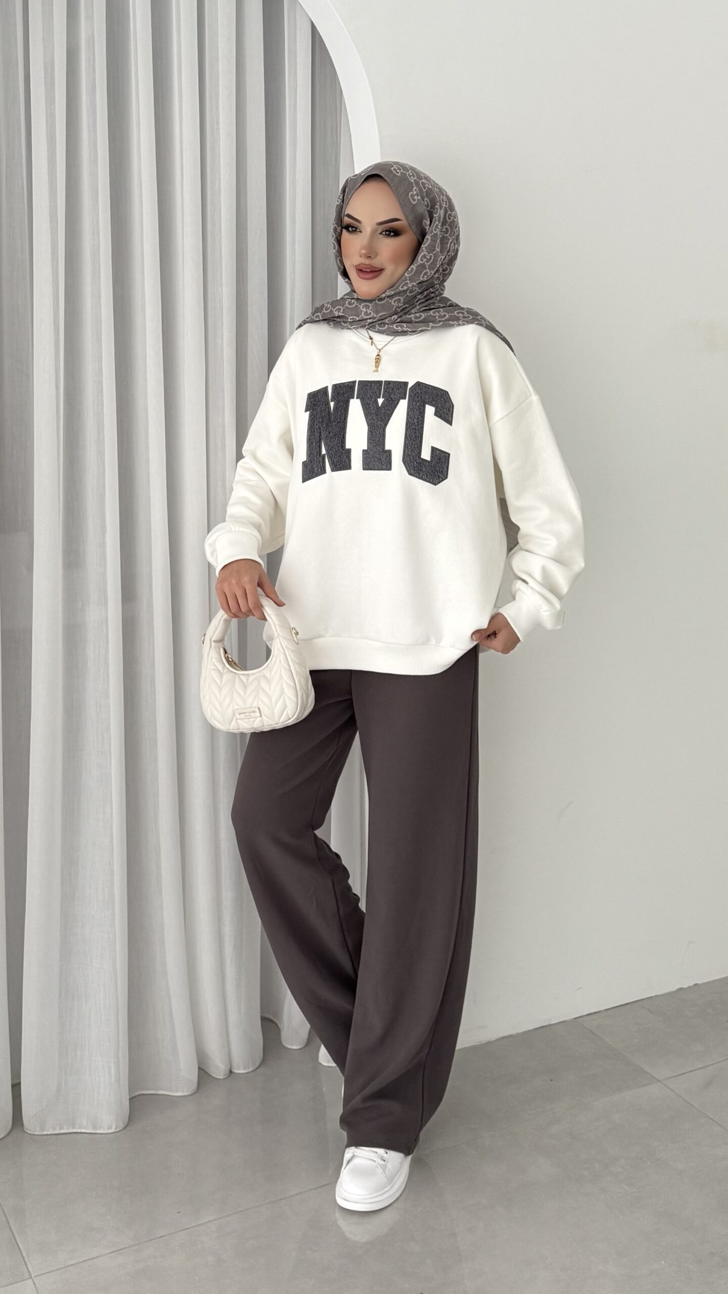Nyc Şardonlu Sweat |  