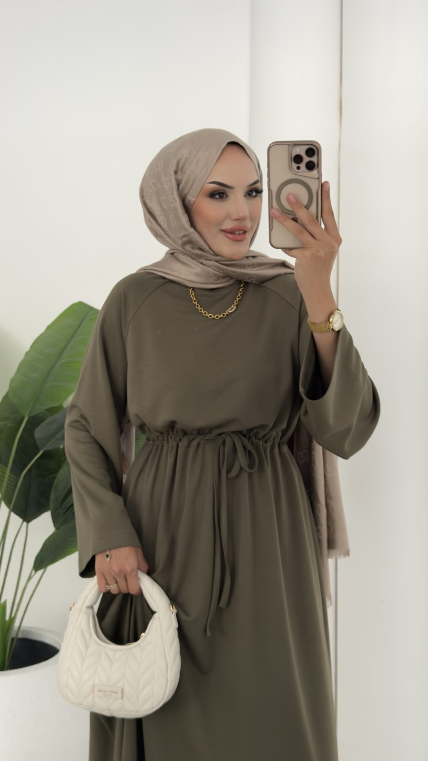 Muadil Oysh Elbise |  