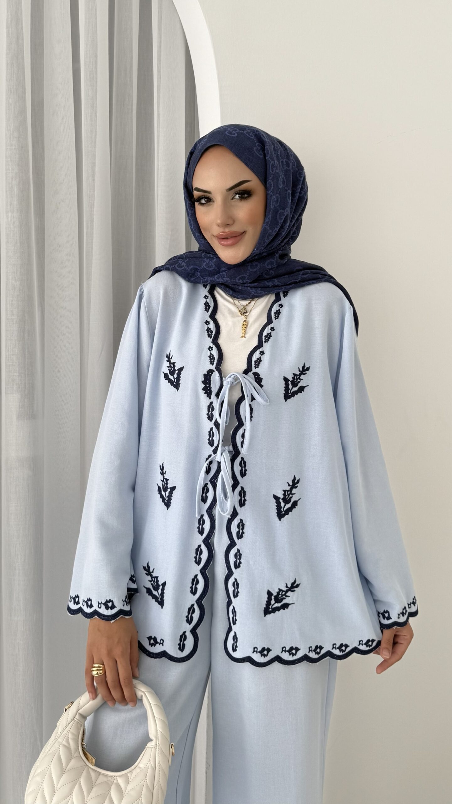 Macarina Nakışlı Keten İkili Takım |  