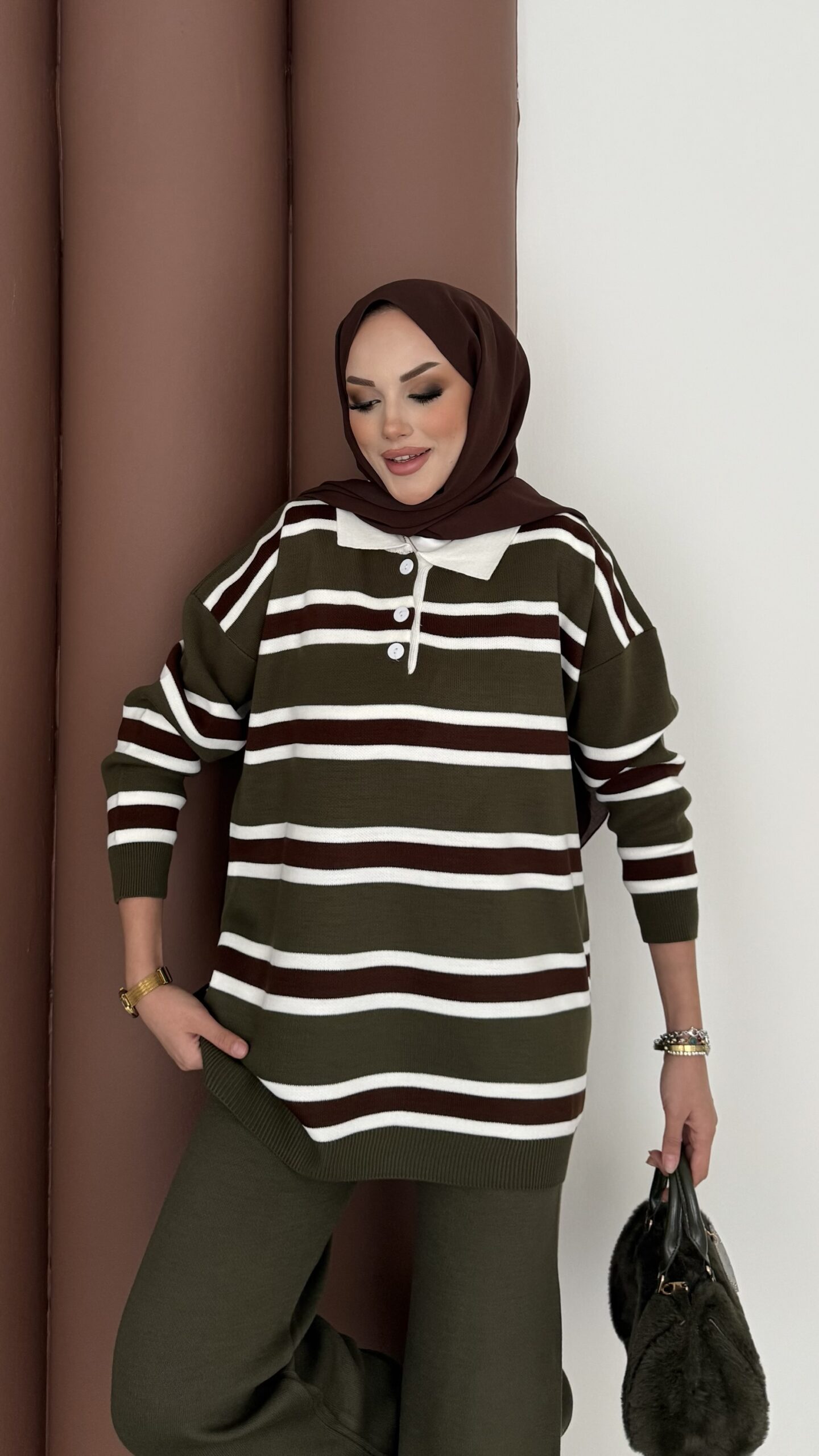 Pinterest Polo Yaka Çizgili Triko Takım |  